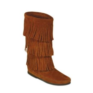 Minnetonka 3 layer fringe boots